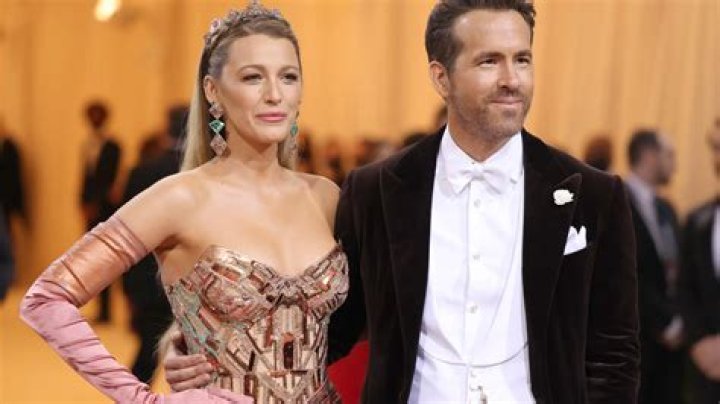 Blake Lively Real Height: Unveiling The Truth Behind The Measurements
