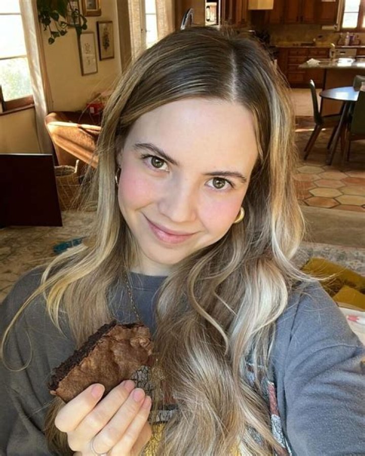 Bobbi Althoff Biography, Wiki, Age, Height, Net Worth, Husband