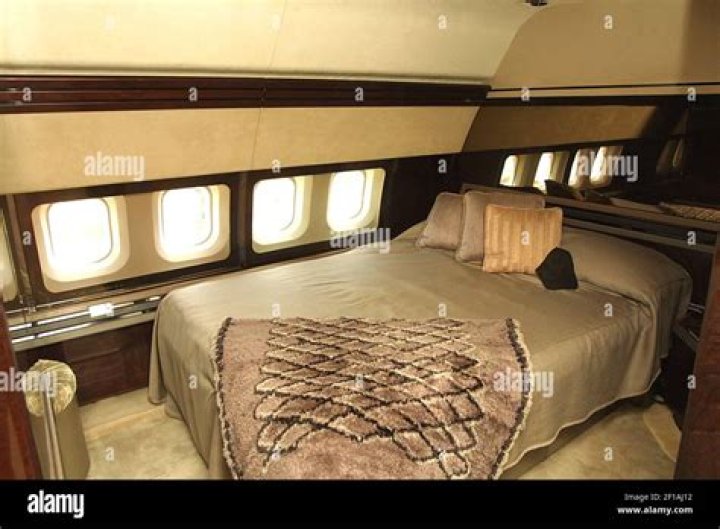 Boeing 707 John Travolta Interior: A Glimpse Into Celebrity Aviation
