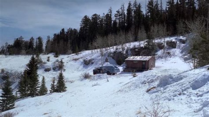 Breaking Bad Built A Cabin 10,000 Feet Up A Mountain For Season 5