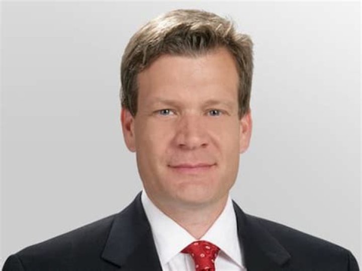 Brian Webb Net Worth (2024)