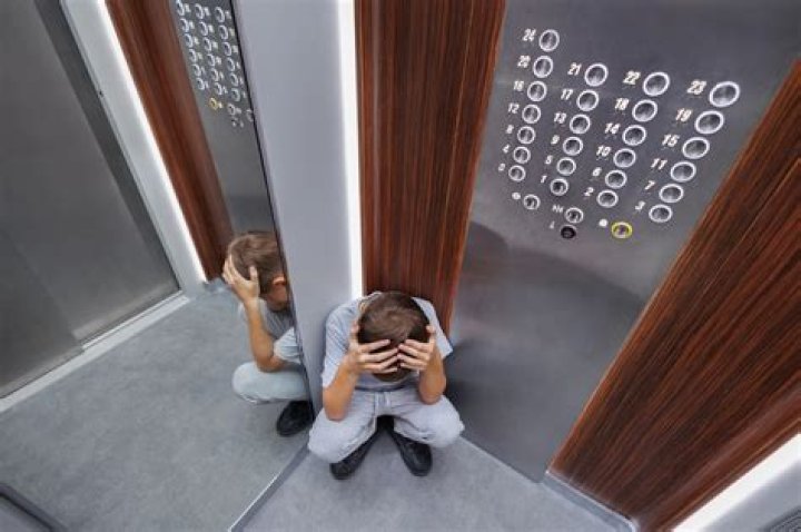 Broken elevator leaves Illinois man trapped in his apartment for days over Christmas