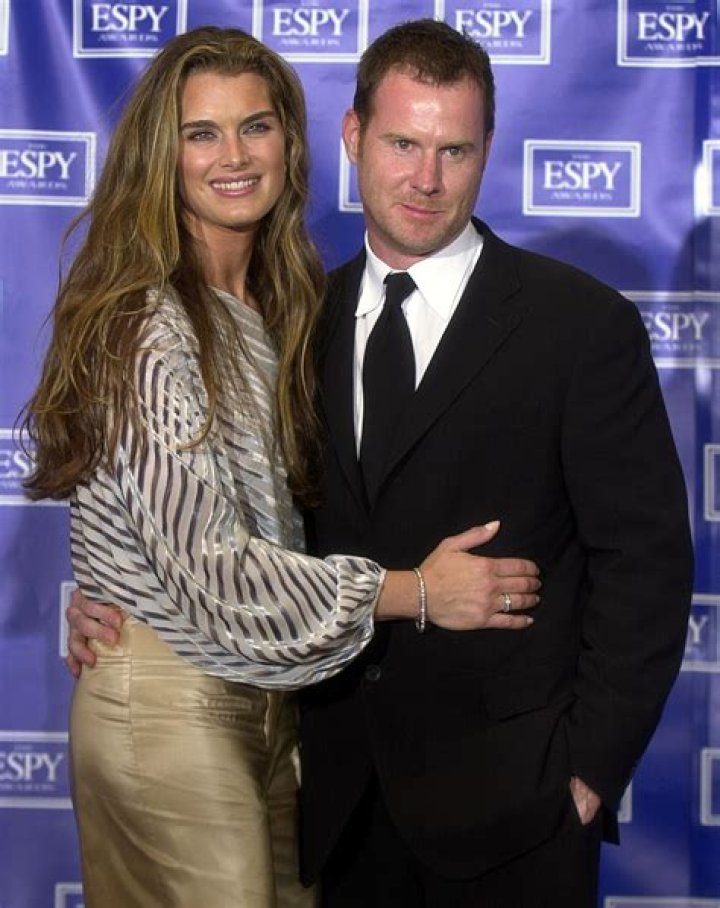 Brooke Shields’ Boyfriend And Dating History Explained