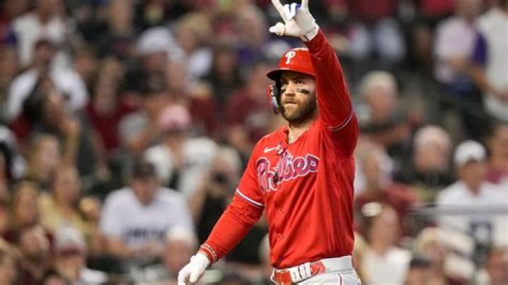 Bryce Harper wants longer deal with Phillies to go in his 40s, accepting of move to first base