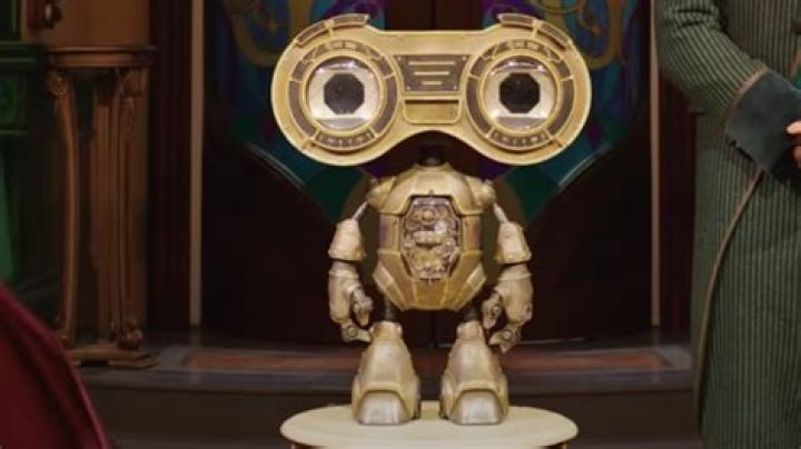 Buddy 3000 from Jingle Jangle: Fans demand a toy version of the adorable robot