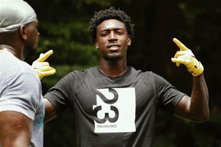 Calvin Ridley: News, Contract & Net Worth [2024 Update]