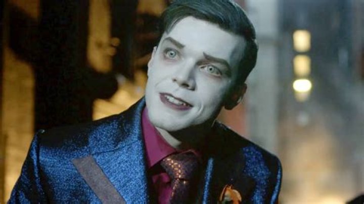 Cameron Monaghan is NOT dead: Girlfriend, Net Worth. Gay?