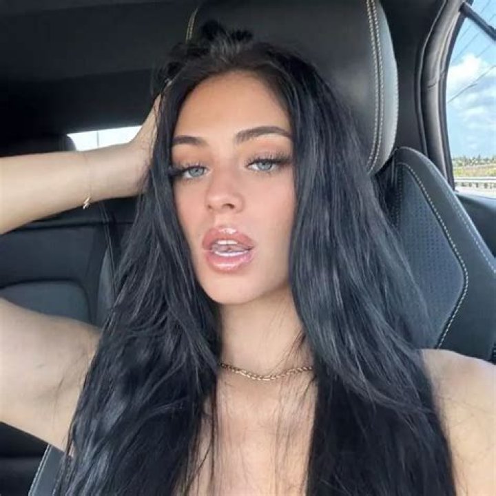 Camilla Araujo Xxbrita: The Rising Star Of Social Media