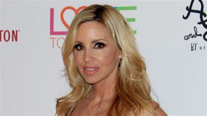 Camille Grammer feuds with Brandi Glanville and Kyle Richards on Twitter – Trying to secure RHOBH return? 