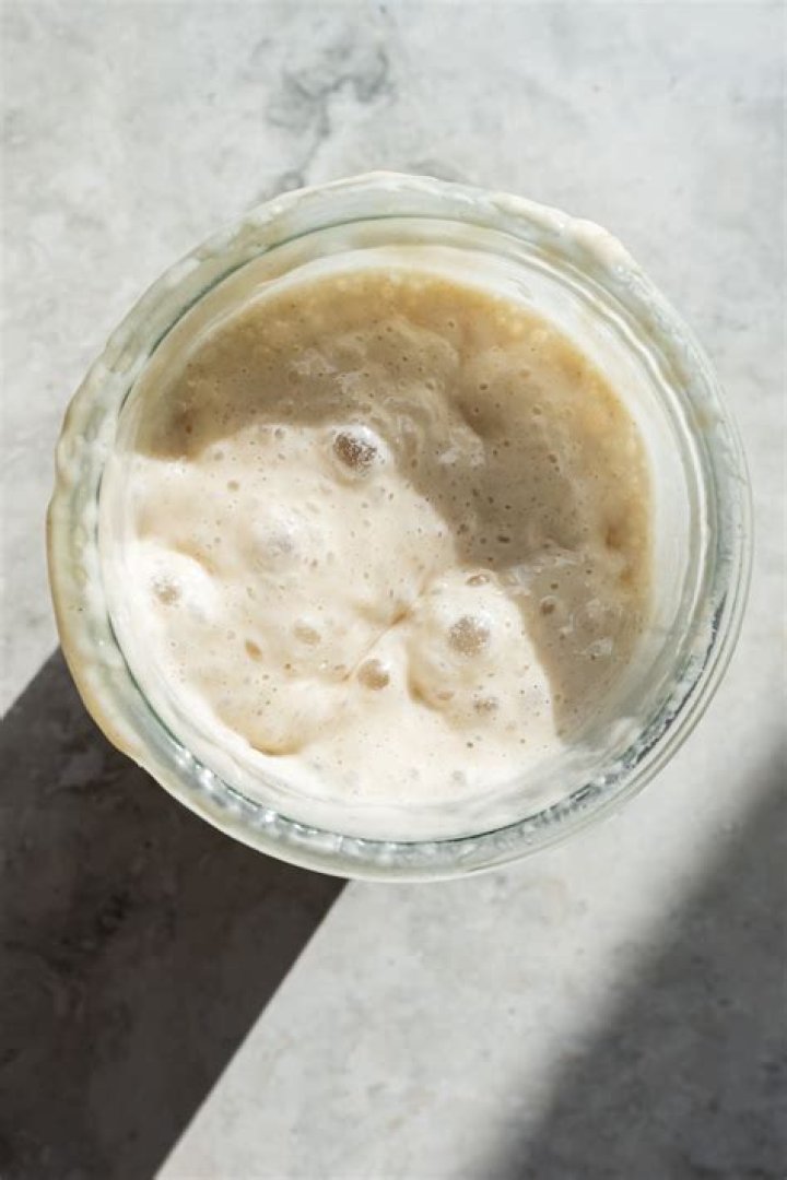 Can you use sourdough starter if it smells like alcohol?