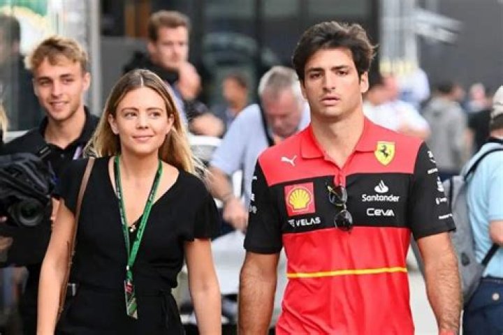 Carlos Sainz Cheating Rumors After Breakup With Girlfriend Isa