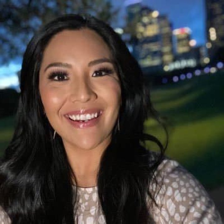 Charly Edsitty ABC13, Bio, Wiki, Channel News 13, Married, Husband, Age, Family, Parents, Height, Salary, Net Worth