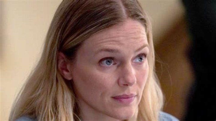 Chicago P.D. cast: Tracy Spiridakos shares fun set photo from her first episode with Jesse Lee Soffer