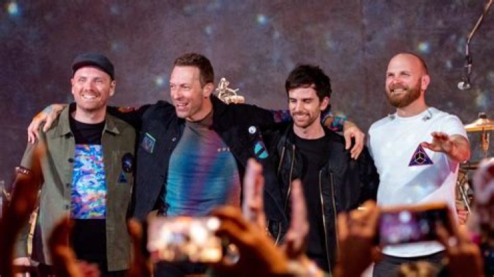 Chris Martin Net Worth 2024
