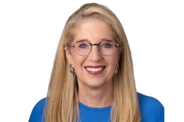 
Connie Engel
Net Worth
