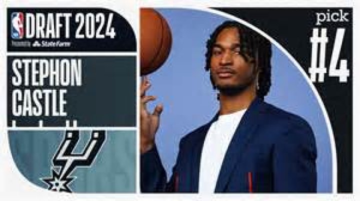Craig Smith: NBA, Net Worth & More [2024 Update]