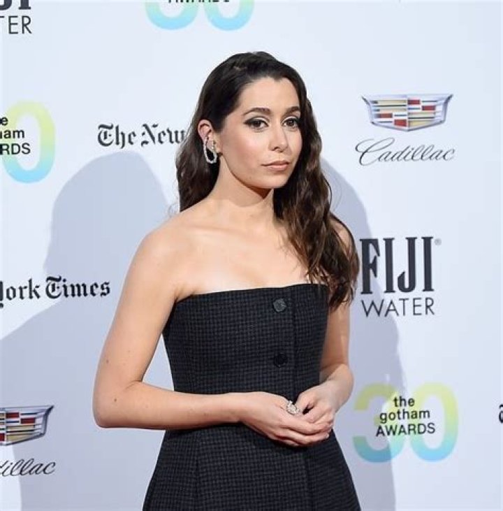 Cristin Milioti (Actress) Wiki, Biography, Age, Boyfriend, Family, Facts, and Many More.