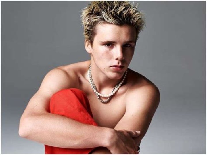 Cruz Beckham Wiki, Biography, Net Worth, Age, Family, Facts and More