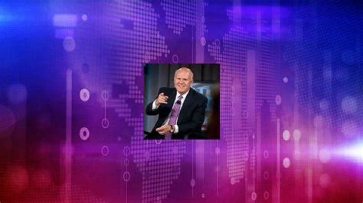 
Daniel Akerson
Net Worth
