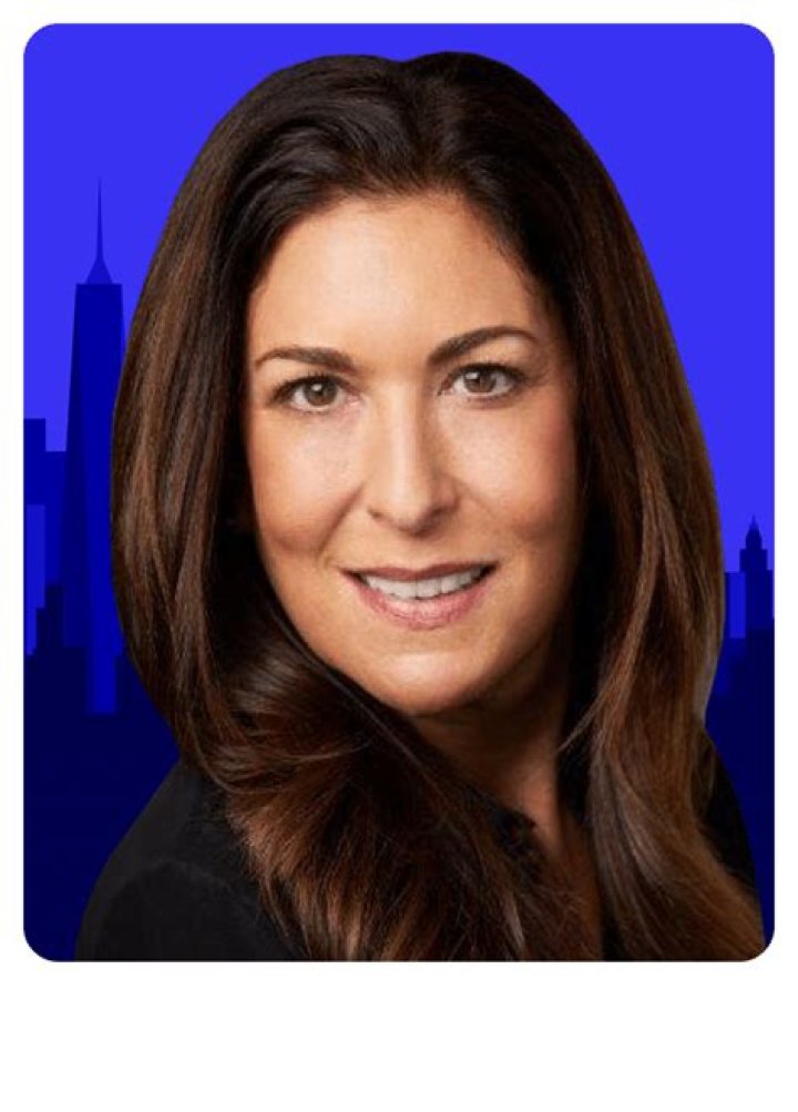 
Dara Pauker
Net Worth
