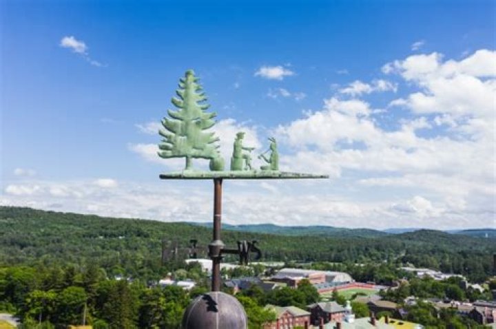 Dartmouth to Replace Weather Vane Atop Baker Library Tower