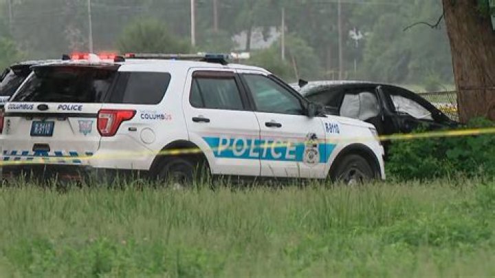 Davenport driver struck squad car during chase, police allege