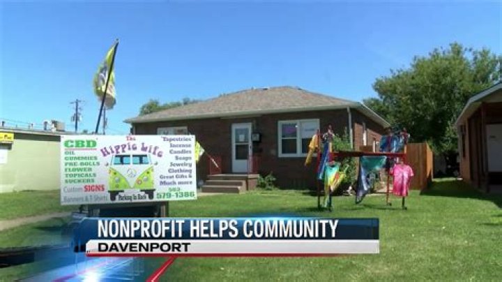 Davenport mini shop to give back to the community