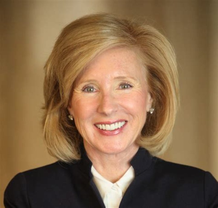 Dawn Lepore Net Worth (2024) | wallmine