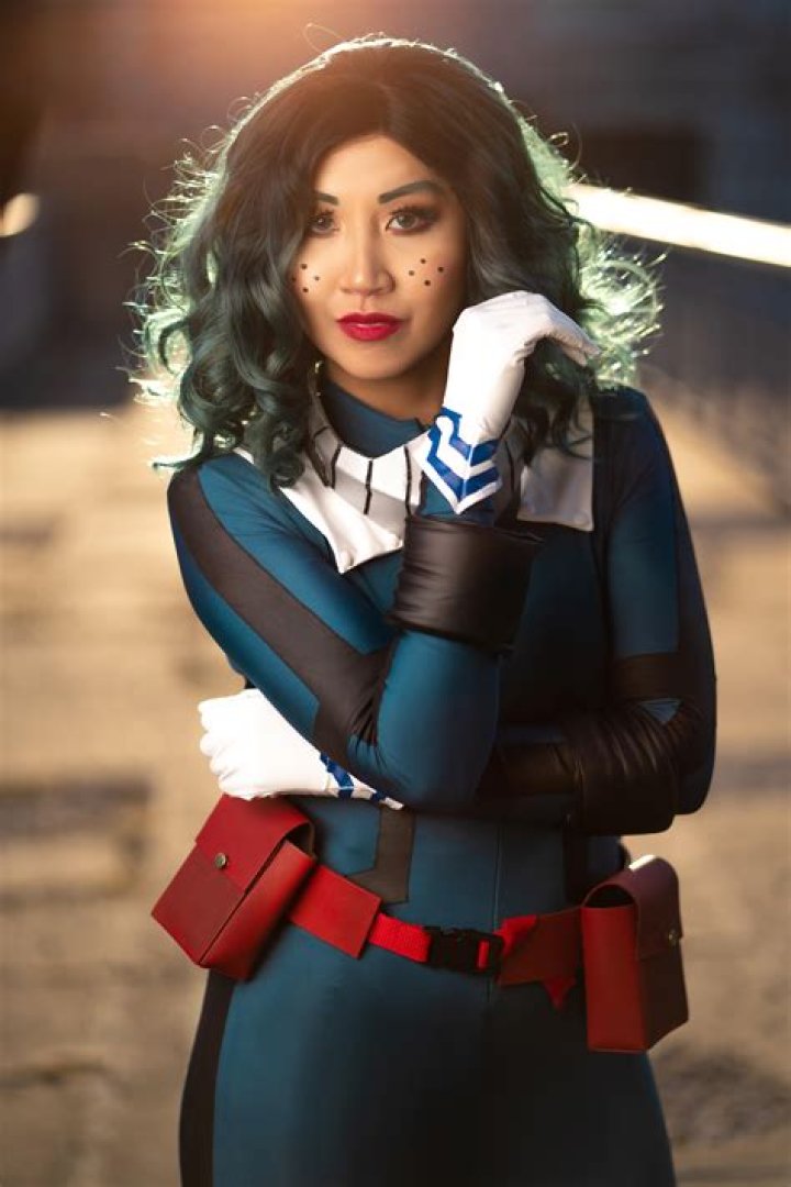 Deku Spits Hot Fire In My Hero Academia Genderbend Cosplay