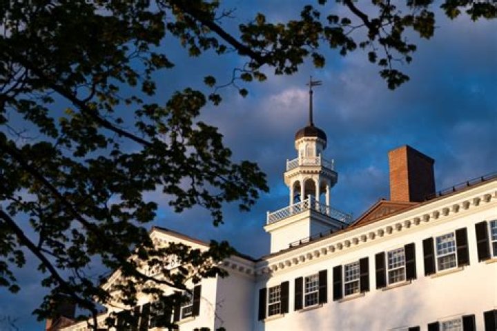 Departments and Programs | Dartmouth
