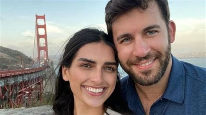 Derek Peth privately marries model Saffron Vadher after two years together