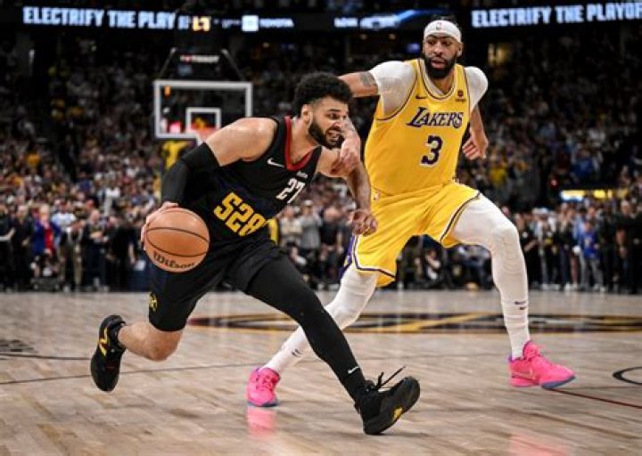 Disappointed Anthony Davis Goes Mic Drop on Jamal Murray After Lakers’ Buzzer-Beater Loss to Nuggets