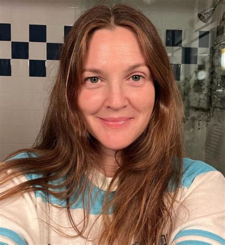 Does Drew Barrymore Have A Wife? Sexuality Preference Examined