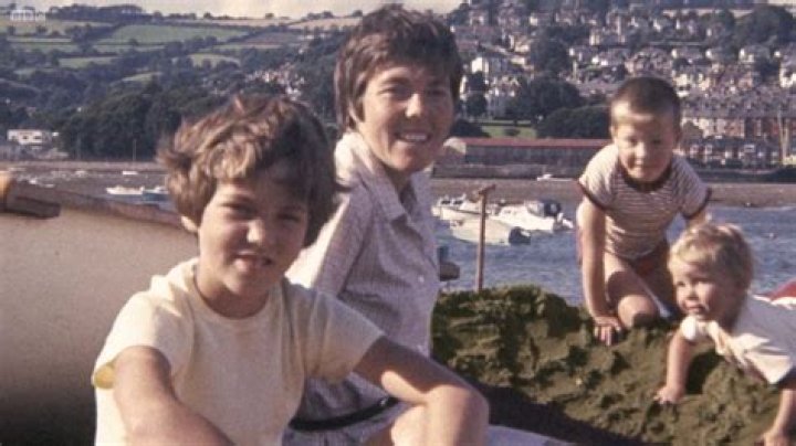 Does James May Have Children?