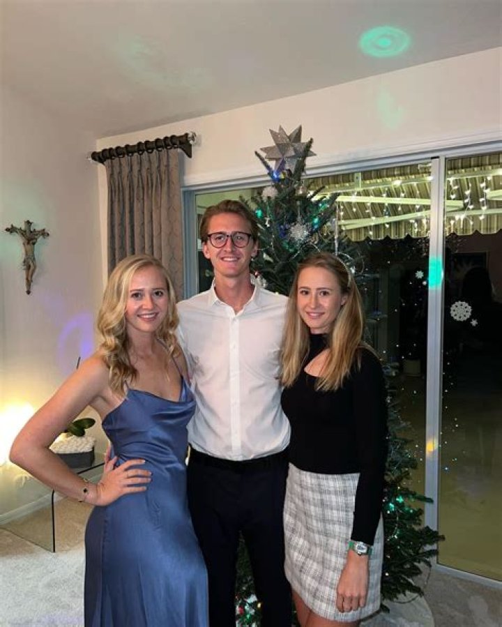 Does Sebastian Korda Have A Brother? Meet Sister Nelly And Jessica