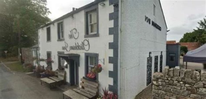 Dog-friendly pub boss dishes out brutal response to customer who claims he is 'so rude' - but are they right?
