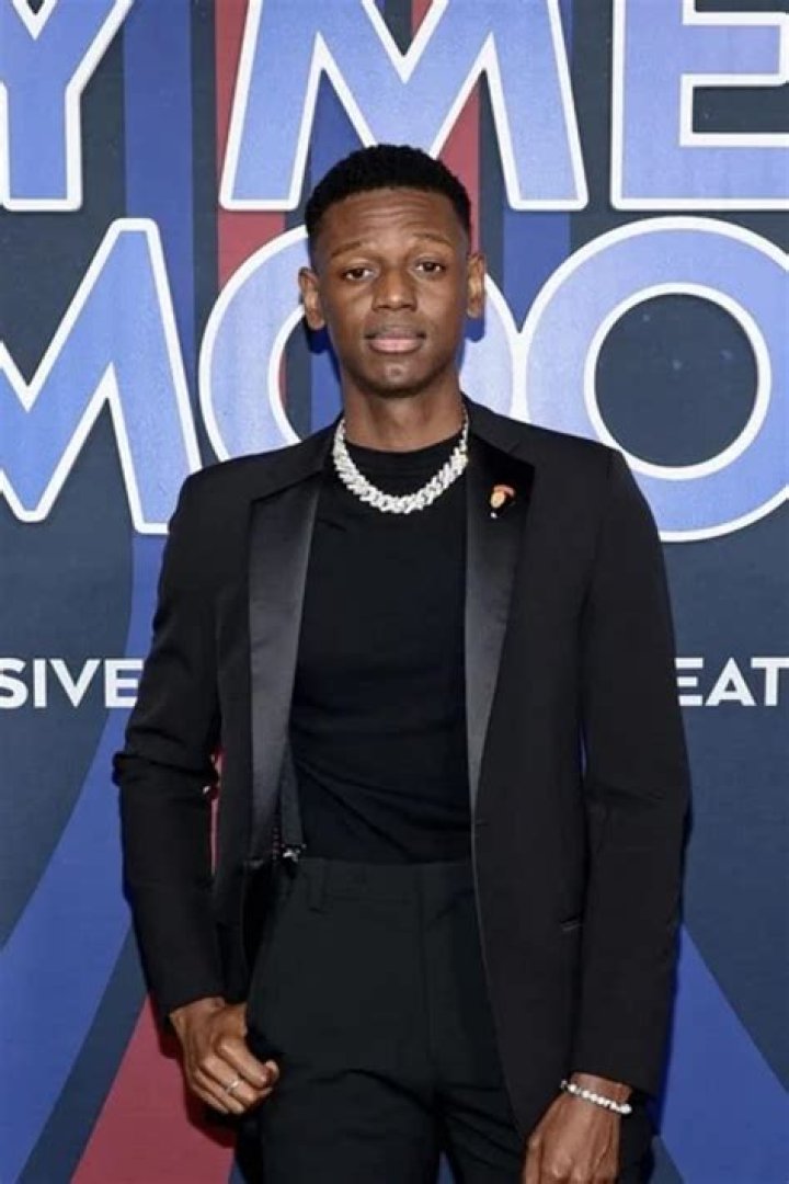 Donald Elise Watkins (Actor) Wiki, Biography, Age, Girlfriends, Family, Facts and More
