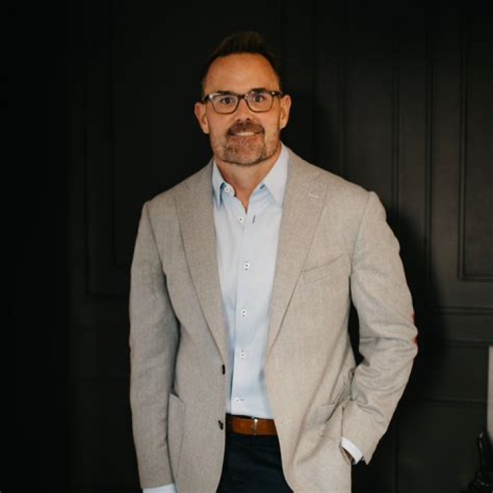 
Dustin S. Sjuts
Net Worth
