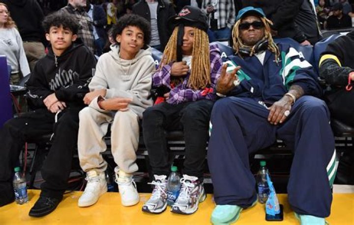 Dwayne Michael Carter Sr: A Deep Dive Into The Life Of Lil Wayne