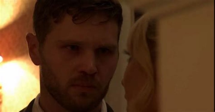 EastEnders fans are convinced fan favourite will be framed for Keanu Taylor's Christmas Day murder in huge twist