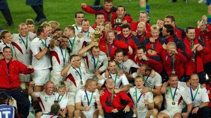 England - Detailed squad 03/04