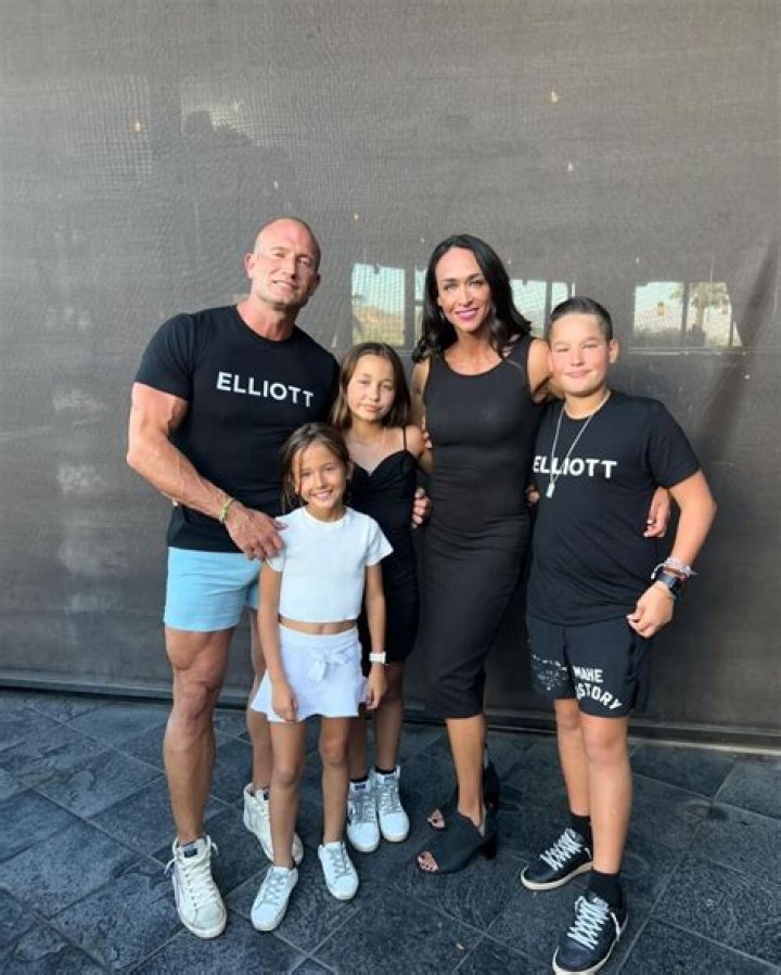 
Eric Elliott
Net Worth
