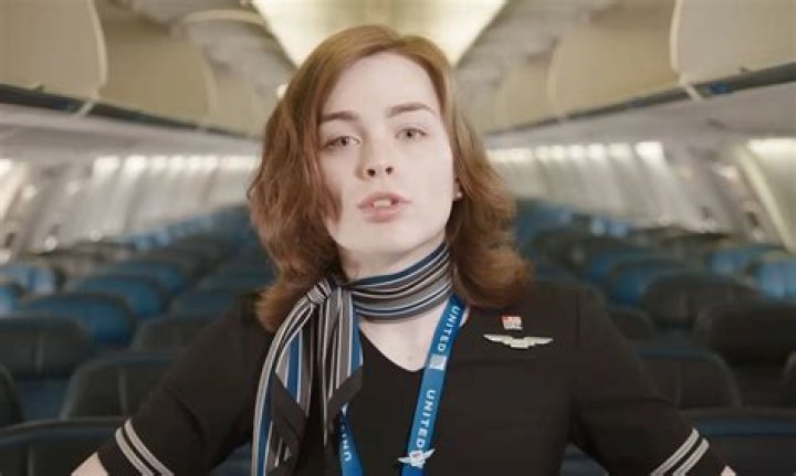 Erin Aldrich Obituary-Death News; NJ United Airlines Flight Attendant By Passes Away By Suicide