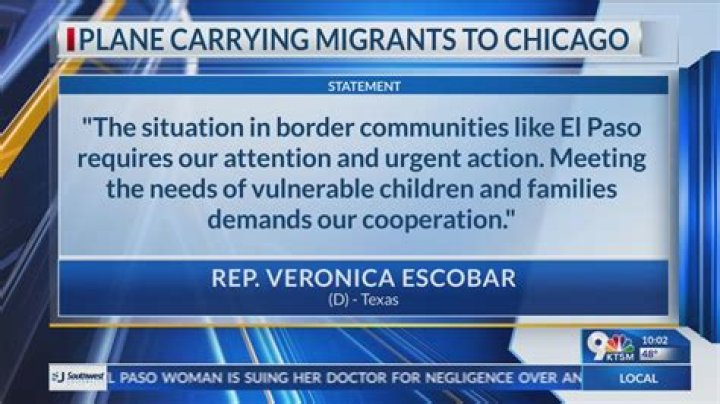 Escobar, Illinois Democrats denounce migrant flights from Texas