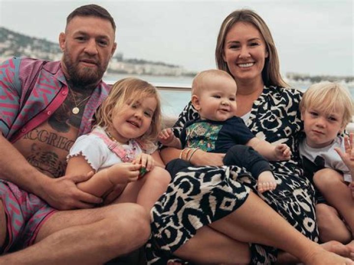 Exploring The Fischer Family: A Deep Dive Into Jenna Fischer's Personal Life