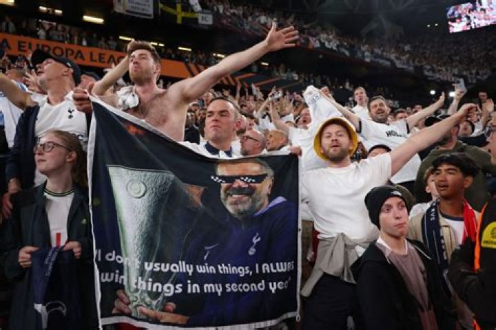 Fans Celebrate on Social Media