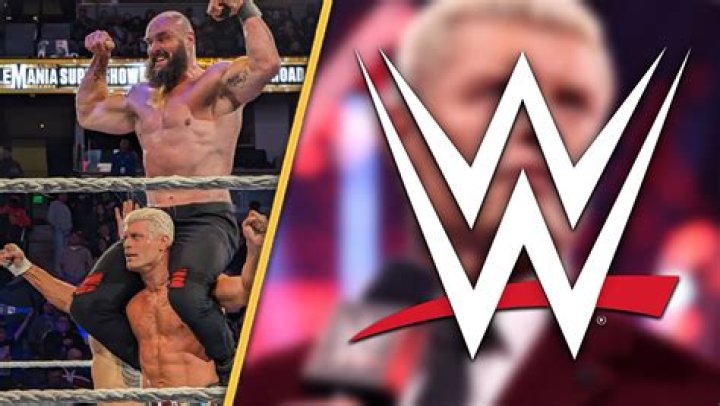 Fans in Awe of Cody Rhodes Lifting Braun Strowman at WWE Live Event