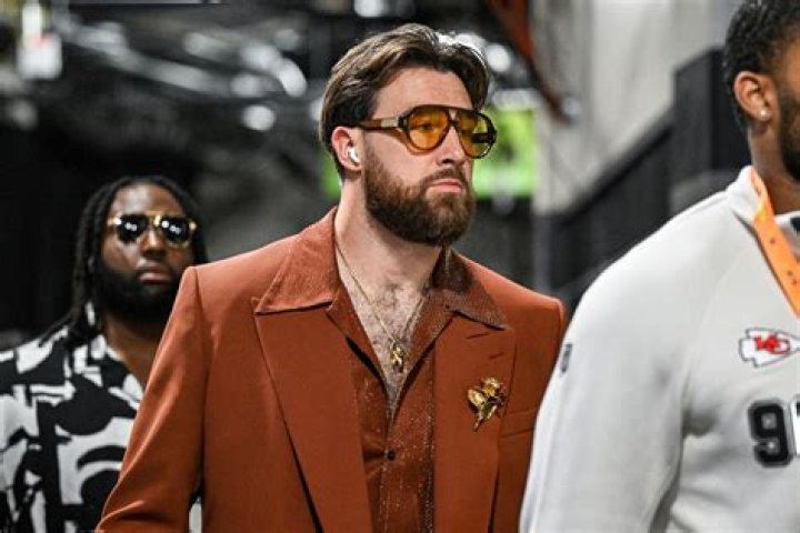 Fans React As Travis Kelce's Old And 