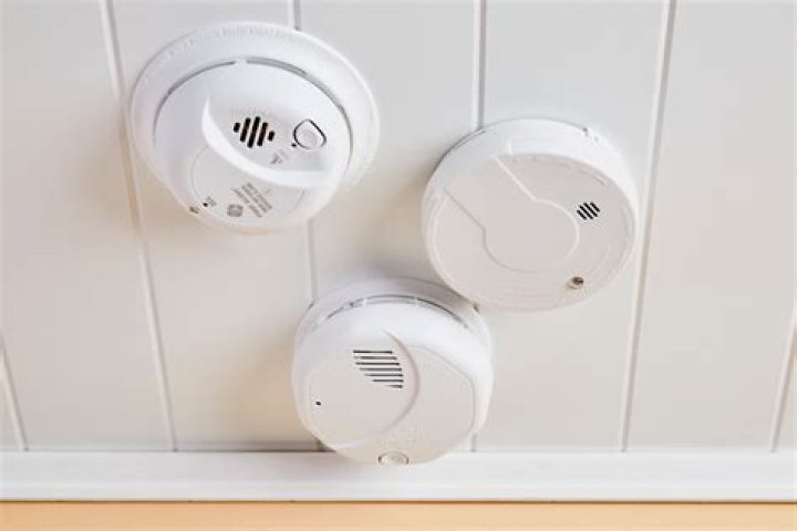 Free program making sure homes equipped with smoke alarms