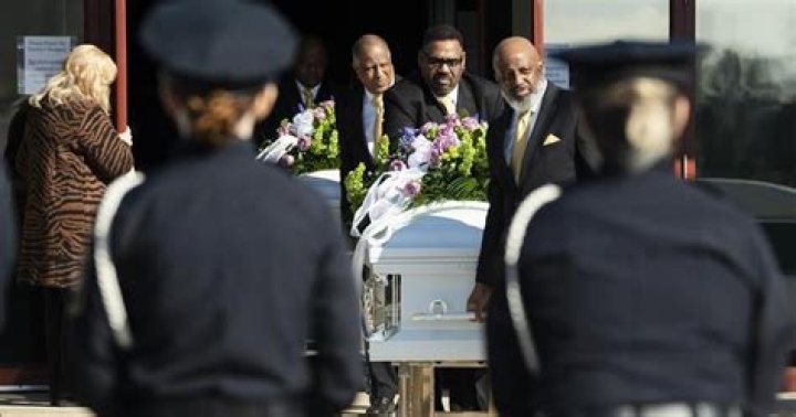 Funeral held for 7 of the 8 victims in Joliet-area shootings